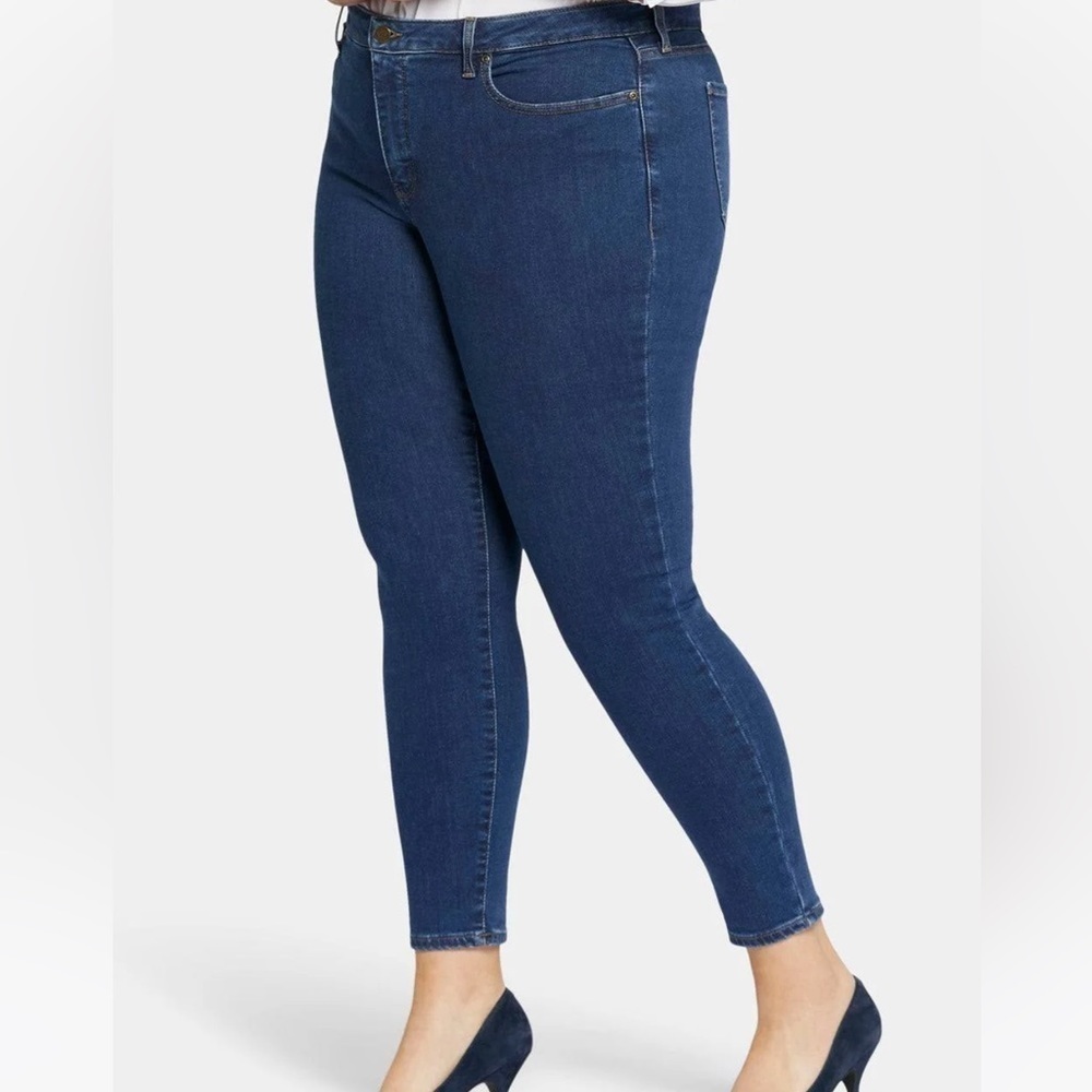 NYDJ Ami Skinny Jeans Size 16